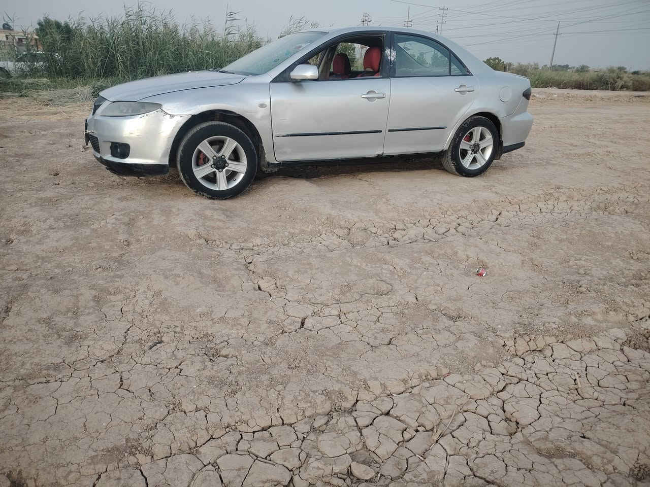 مازدا للبيع موديل 2007 سنوية رقم2 رقم بصره مكينه وكير كورله جديده دواخل جديده كهربائيات شغاله سياره جاهزه سعر 25وبيه مجال المكان ناصريه شطره ***********
