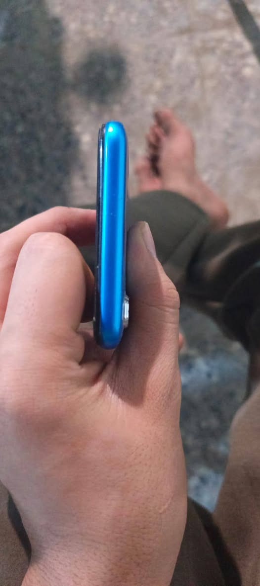 للبيع جهاز ريلمي جهاز حلو لا مفتوح ولا مبدل اي شيء بيه سعره 125 وبي مجال قليل مكاني نجف رقم التلفون ***********
