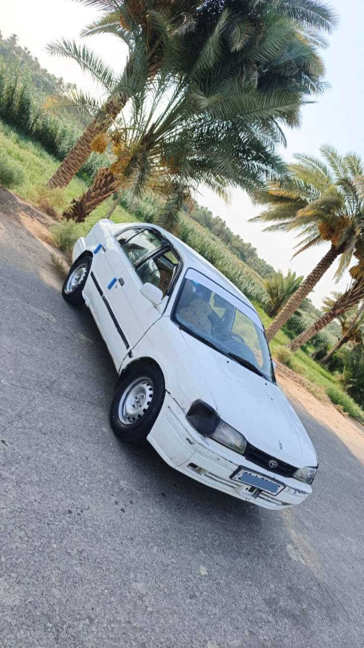 سلام عليكم  كورله موديل 98رقم  انكليزي تحويل مباشر سنويه جديده كير وتماتيك ومحرك تخم تاير جديد السعر  25 العنوان كربلاء طويريج ***********
