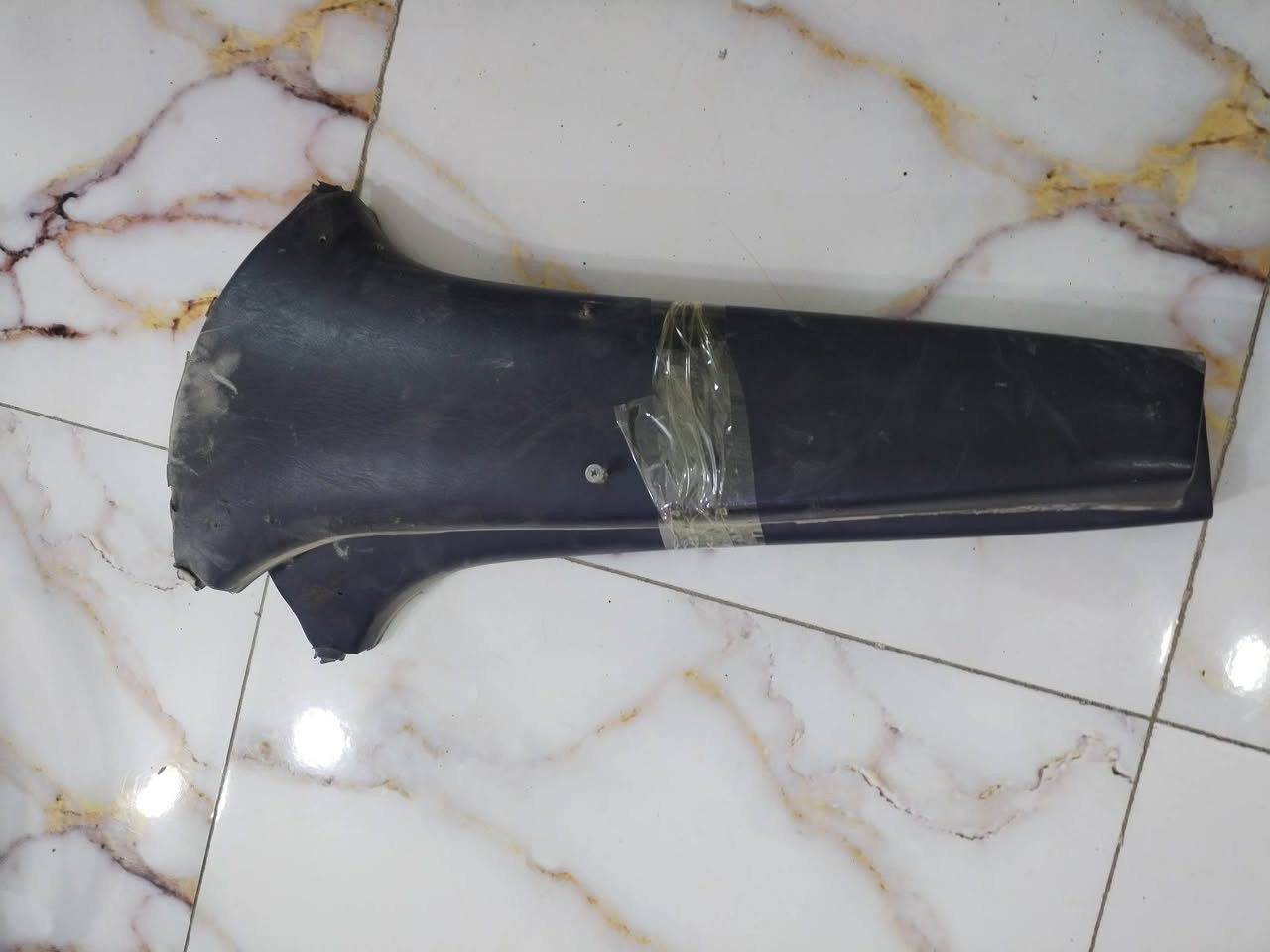عندي غراض راس الثور فلات مكان ذي قار الشطرة وهذا رقمي ***********
