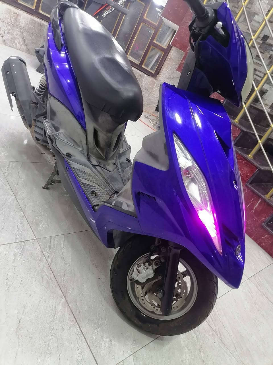 دراجه رمبه نوزل جديده صار سبوعين ماخذهه دراجه حاويه باله السعر 600 و بيهه مجال بسيط الشراي مكاني الصقلاويه امراوس هم يرهم حسب القناعه ***********
