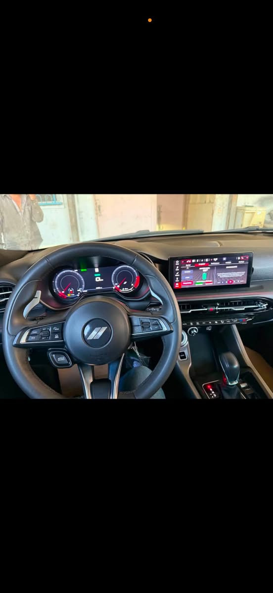 ⭕️للبيع ⭕️
دودج هورنت هايبرد بدون حادث
السعر اخر المنشور 👇🏼

‏Dodge hurnet R/T( blug-in-hybrid )
موديل :2024 
حجم المحرك : 1.3 لتر توربو 4 سلندر 
الكير : 9 سرعات 
نظام الدفع : فور ويل (AWD)

⭕️المواصفات : 
كشنات ألكنتارا
تحكم الكشن كهربائي 
تدفئه بالكشنات 
تدفئه بالستيرن 
دخول ذكي 
مرآة جانبية شفط + اشارة + رادار + هيتر 
شاشة كبيرة تدعم Android و Apple CarPlay 
رادارات امامي + خلفي 
 نقطة عمياء + خروج عن المسار + مثبت سرعة 
شحن لاسلكي Wireless
حساسات و كامرة خلفية 
ويل حجم 18 
ألخ...

⭕️ملاحظة : السيارة بدون حادث بدون صبغ بدون ايرباك 
⭕️مكان السيارة : بغداد دخول جديد رقم اربيل 
⭕️للأستفسار : خاص او واتسآب /***********
⭕️صور الحادث 👇🏼

السعر / 15000$ وبي مجال بسيط
