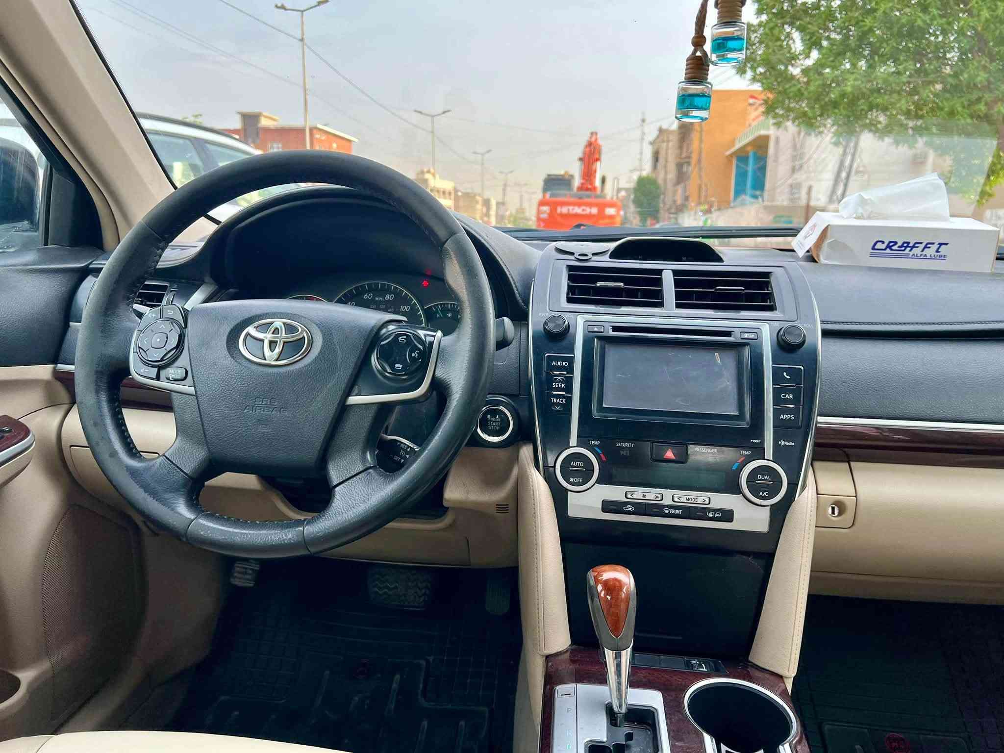 كامري ٢٠١٢ • محرك ٢.٥ • بصمة كاميرا خلفية