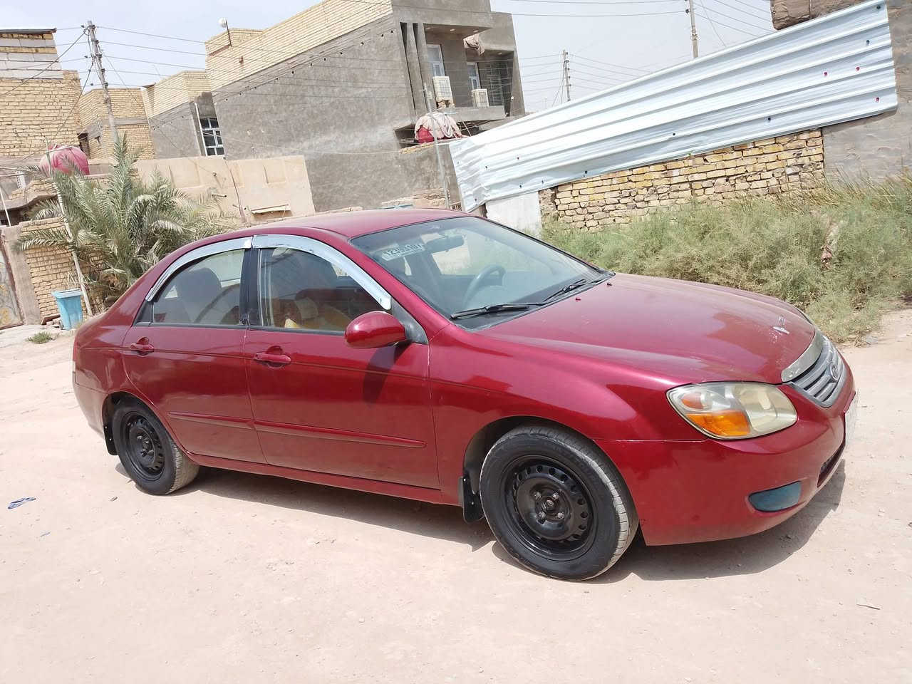 كيا سبكترا موديل 2008/ فول اوتوماتيك محرك 2000لاتنقيص ولا تبخير رقم بابل الماني  حداديه نظيفه تبريد ما يشتغل كفاله من الضربه القويه والتبديل بيه صبغ اثر جراد مكانها بالقاسم السعر 63/ وبيه مجال للشراي ***********
