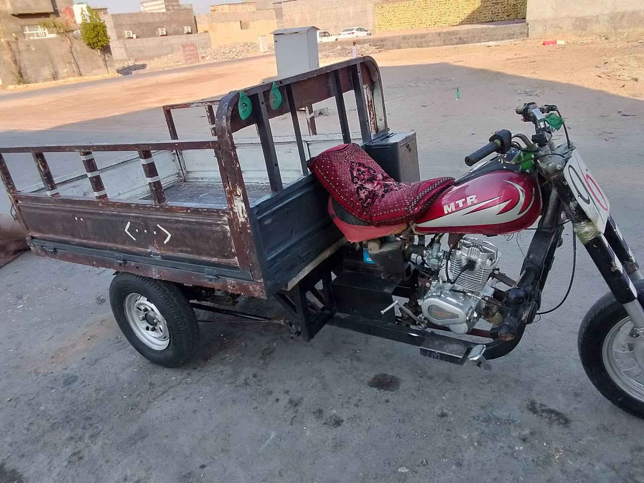 السلام عليكم ستوته تعمير شاصه كفاله 2008 ودي نظيف طائرات نظيفه صدر جديد ماكينه جديده ست عربيات كامله السعر 950 وبيها مجال العنوان سجن حمدان حي بغداد قرب علوه المخضر رقم الهاتف ***********
