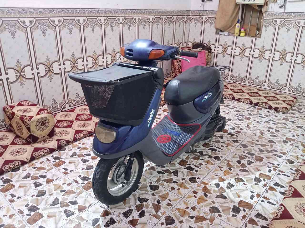 دراجة • تفاصيل ناقصة • اتصال
