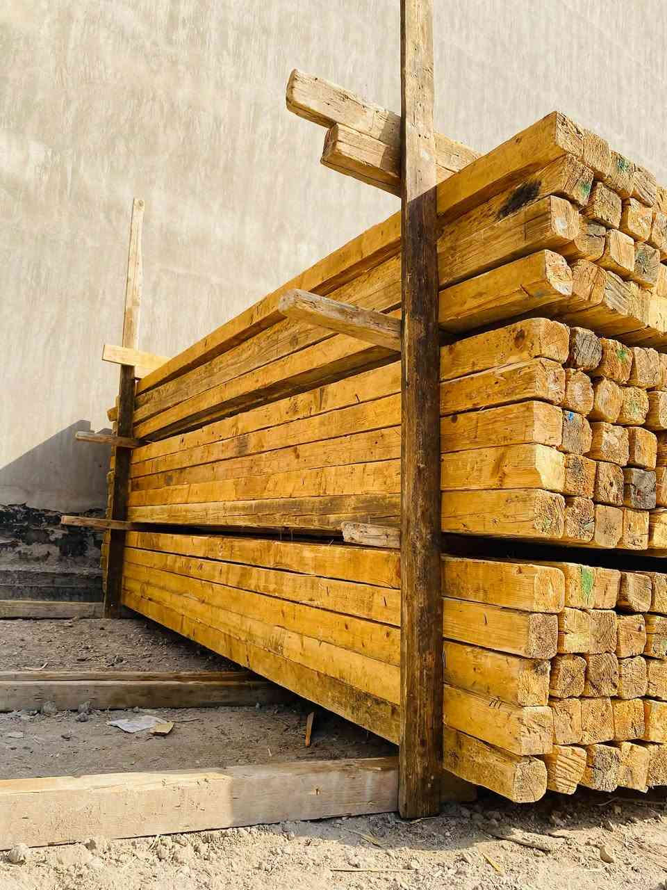 سلام عليكم سير طول 4متر 4*4+لوح 4متر  لسعر مناسب جدااا مكاني حله للتواصل ***********
