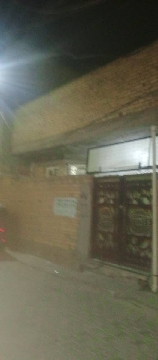 للبيع دار زراعي 100متر مربع بناء حديث الشعلة دوانم شارع بيت موزان ***********
