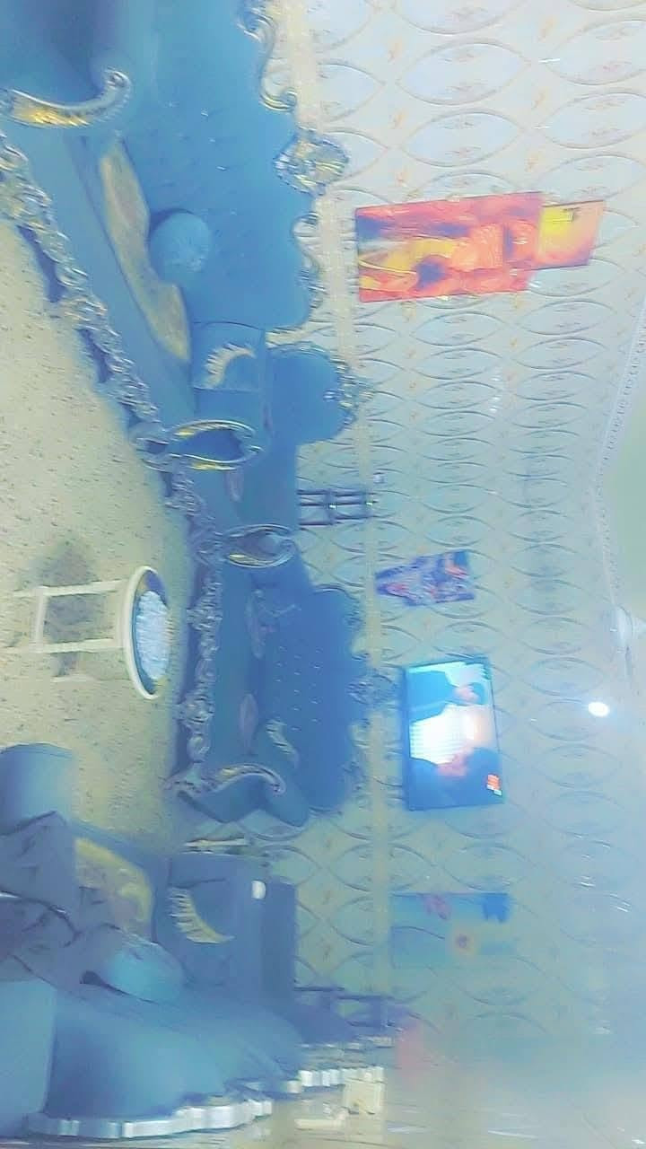 سلام عليكم عدي بيت طابو صرف بسمي في سلاميات قرب ملعب عشر قطعه بل فرع  كلشي متوفر بي ستقبال هول مطبخ قرف ثنين حمامات 3, مخزن بي طرمه طب سياره كهرباء خطين كاشي مرمر سيراميك حمامات سيراميك كلشي كامل بناه جديد سعر علا خاص ثاني يوم حوله بسمك ***********
