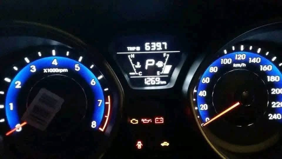 السلام عليكم شبابنه عندي النترا ٢٠١٦ زيرو ماشية ١٥٠٠ كيلو فقط السعر شدة و ١٠ ورقة على شرط سوار اني وياك  الاتصال ‭***********‬
مامتواجد عل فيس وتحياتي الكم
