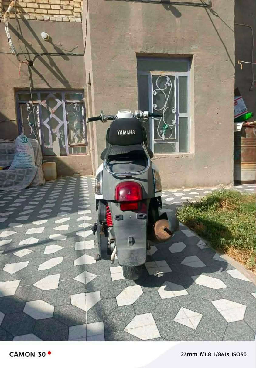 السلام عليكم دراجه بوليس للبيع مكفوله مكان واسط زبيديه سعرها 800.  
هاذ رقمي ***********
