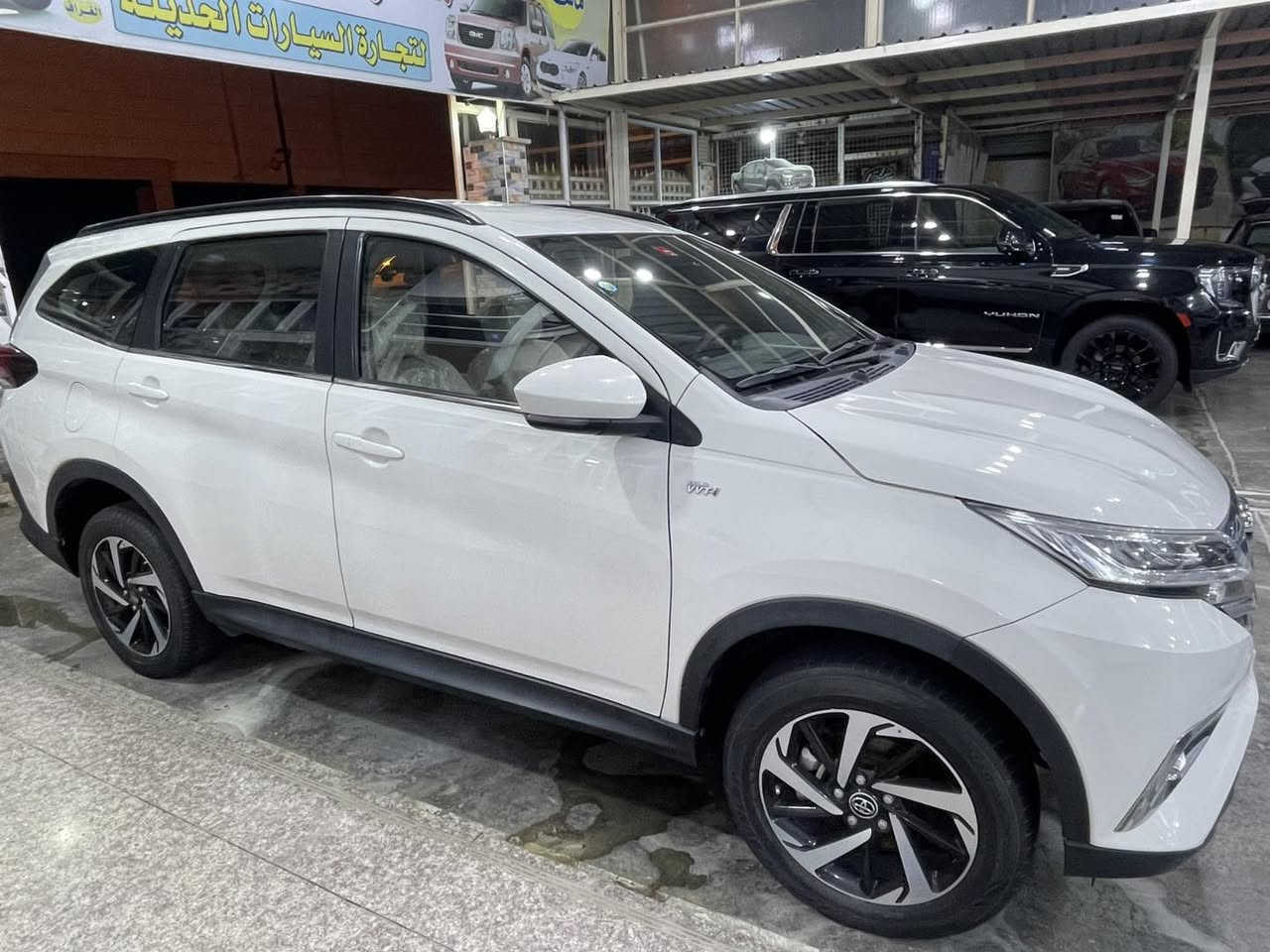 تويوتا  راش  (  TOYOAO  )
ماشيه  153 KM
بدون رقم ( ترقيم أي محافظة )
موديل  2023
المواصفات خليجي
محرك (1500)  ( 4 )
 راكب  ( 7 )
تحكم استيرن
بصمه تشغيل 
نطام اقتصادي الوقود ECO
كير أوتوماتيك 
3 تبريد خلفي 
حساسات خلفي
شاشه وكامره خلفيه
وأشاره بالمري
لايت  زنون ( عالي + ناصي)

مكان  واسط   كوت مركز المدينة شارع بدر ￼
‏
‏الاستفسار   ***********

