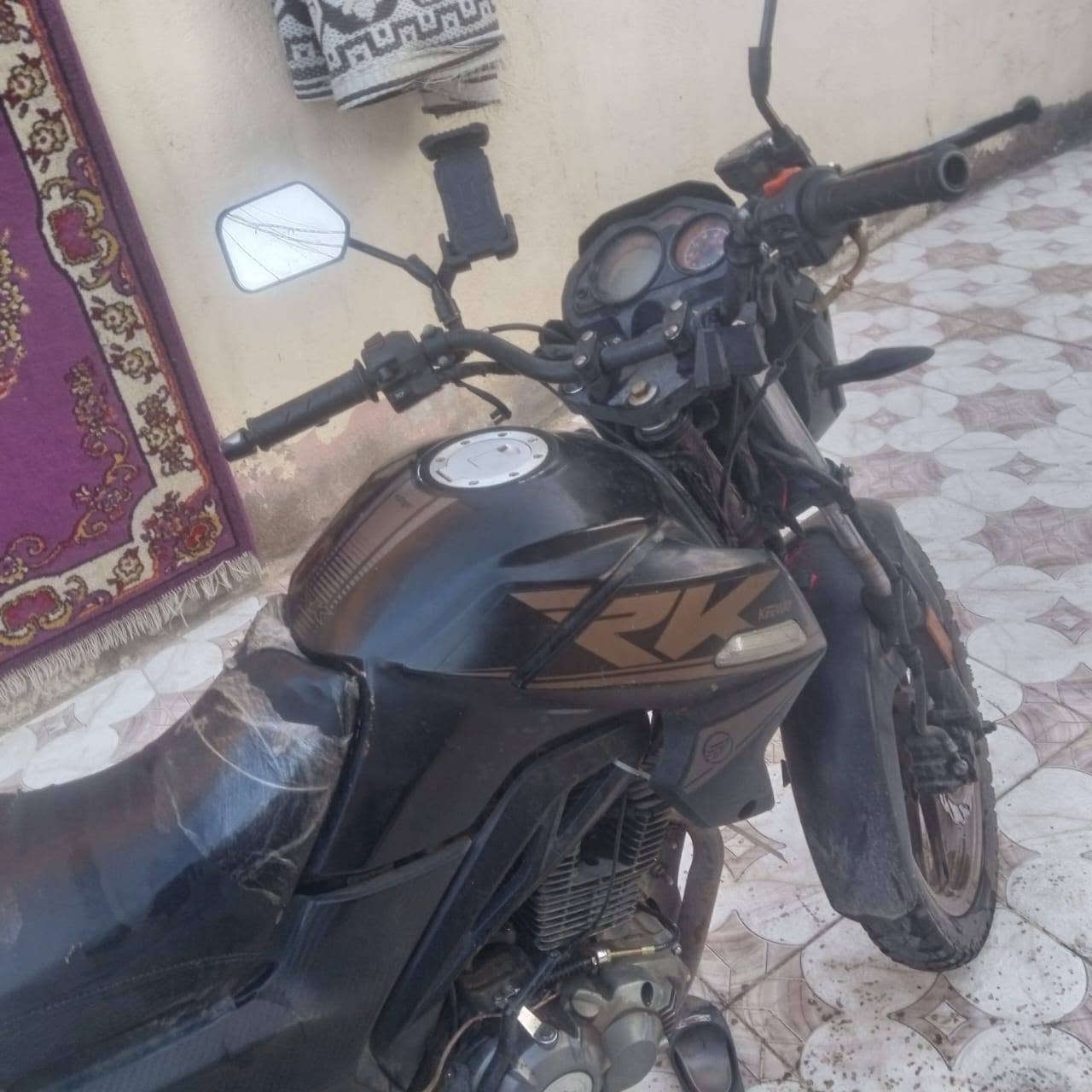 سلام عليكم دراجه Rk للبيع مرقم بغداد عربي تحويل ثاني يوم بيهه نقوصات بدايت تبخير أو نقص صفاحيه أو جوزه سويج سعرهه مليون أو ميتين مكاني الرصافه
***********
سلام عليكم دراجه Rk للبيع مرقم بغداد عربي تحويل ثاني يوم بيهه نقوصات بدايت تبخير أو نقص صفاحيه أو جوزه سويج سعرهه مليون أو ميتين مكاني الرصافه
