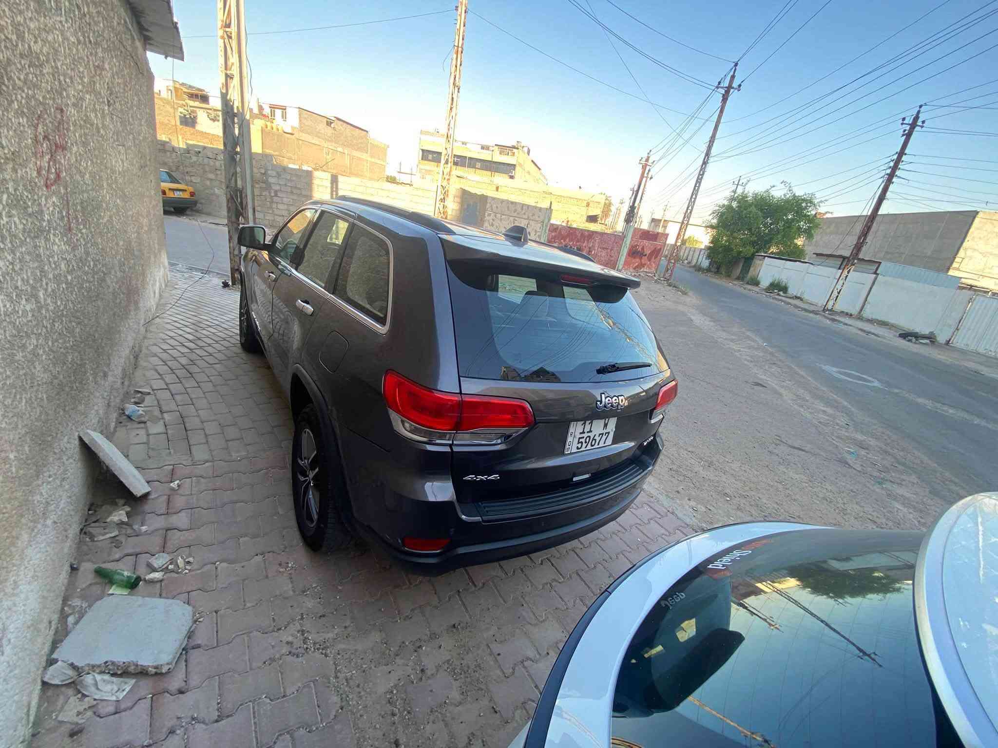 السلام عليكم جيب لاريدو موديل 17 رقم بغداد بأسمي فور ويل ملغي ماشيه 74 ميل حادثها خلفي جاملغ وقبق جنطه سونار موجود بالمنشور السعر 193$ وبيها مجال مكانها بغداد
***********
