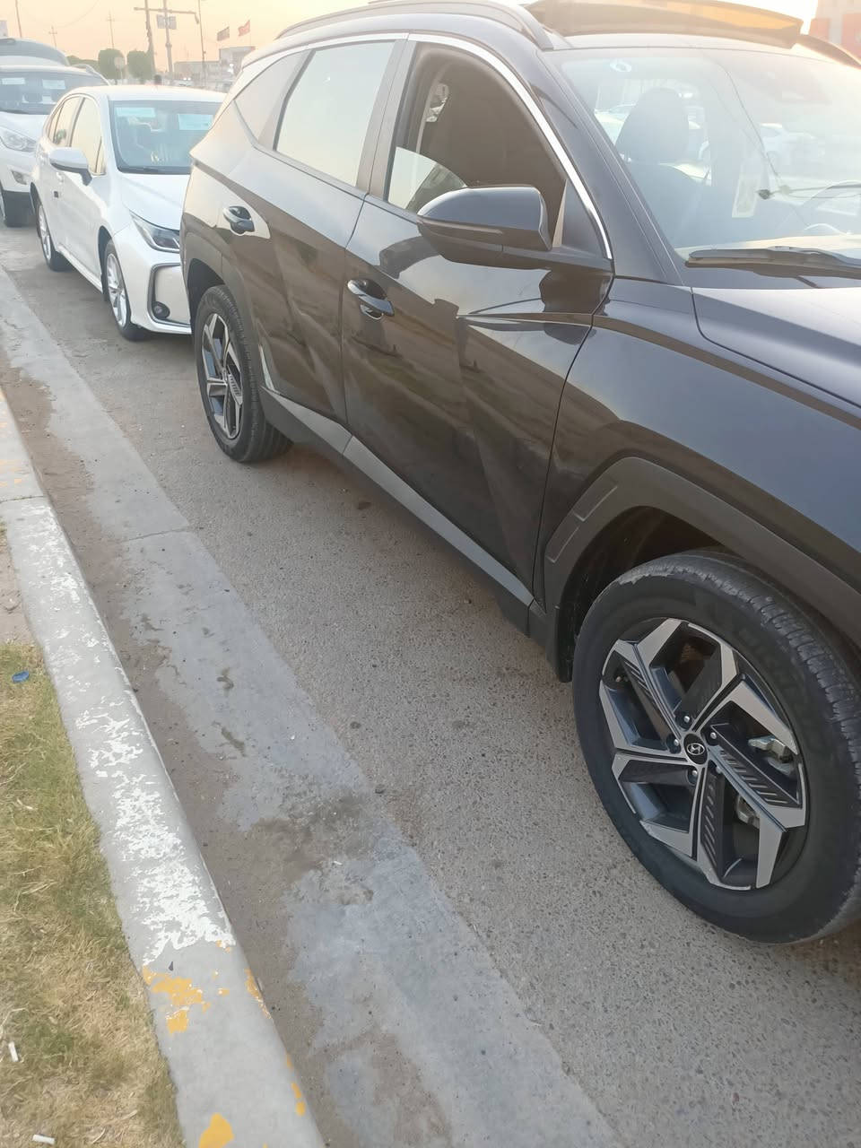 سلام عليكم توسان هايبرد2022 فول بانوراما صفحه صبغ وباب جه ثانيه بدون تبديل  ايرباك برده ماشيه34بغدادسعر168
مكان بغدادجديده
***********
سلام عليكم توسان هايبرد2022 فول بانوراما صفحه صبغ وباب جه ثانيه بدون تبديل  ايرباك برده ماشيه34بغدادسعر168
