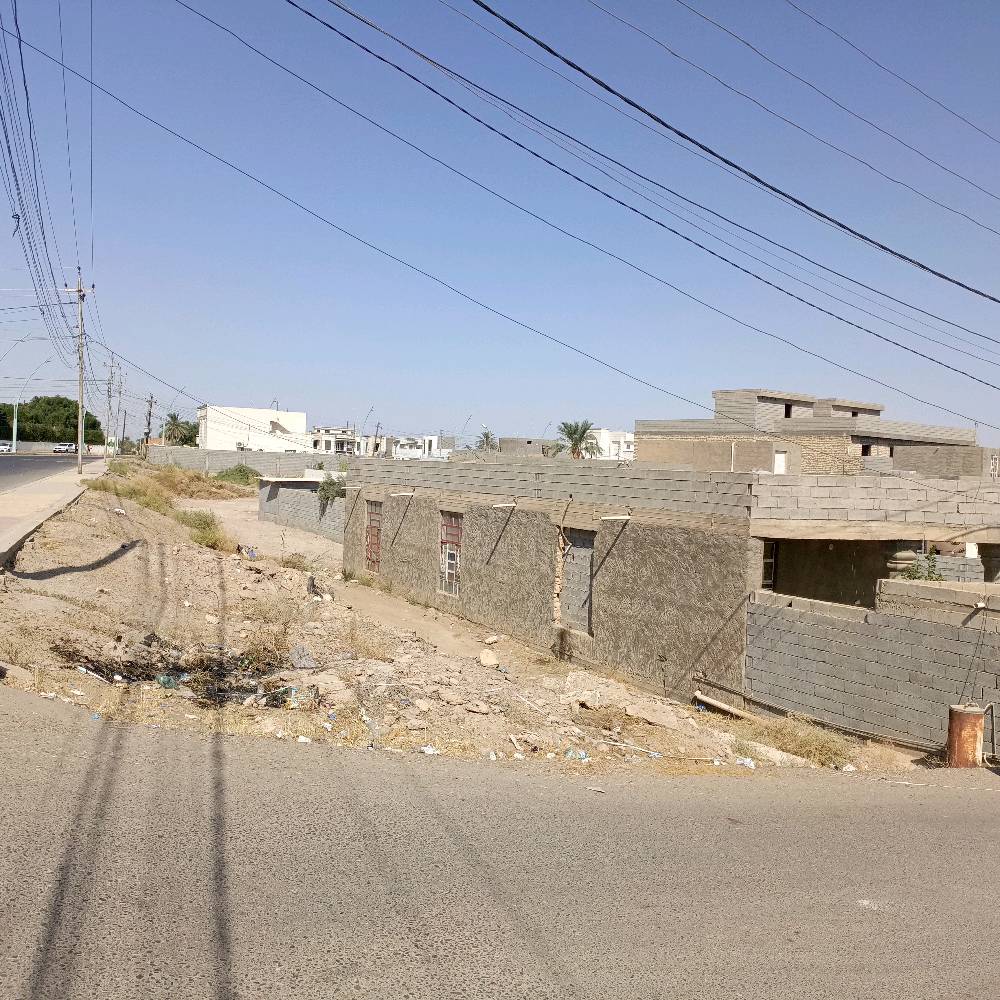 قطعه ارض للبيع 
تجاري على شارع سايدين 30 متر 
الجزيره البذياب قرب دار الظيافه 
وجه 24 نزال 13 
طابو زراعي سند 25