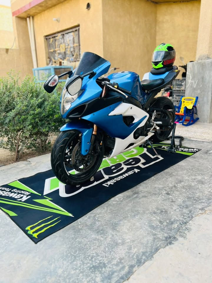جكسر ١٠٠٠ • ٢٠٠٦ • عيوب
