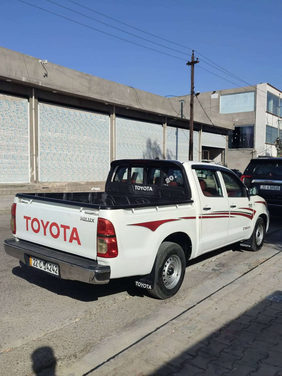 هايلوكس موديل ٢٠٠٦ سعودی بتل شاسی نوزدە جوار جام کارەبا سەیارەی مالی دوستە پاک و خاوین ماوەتەوە رۆشتنی ٢٨٠هەزار هەقیقی رۆشتوە رەقەمەو سەنەوی تازەیە تەحویل بەشەرت رەقەم ***********
