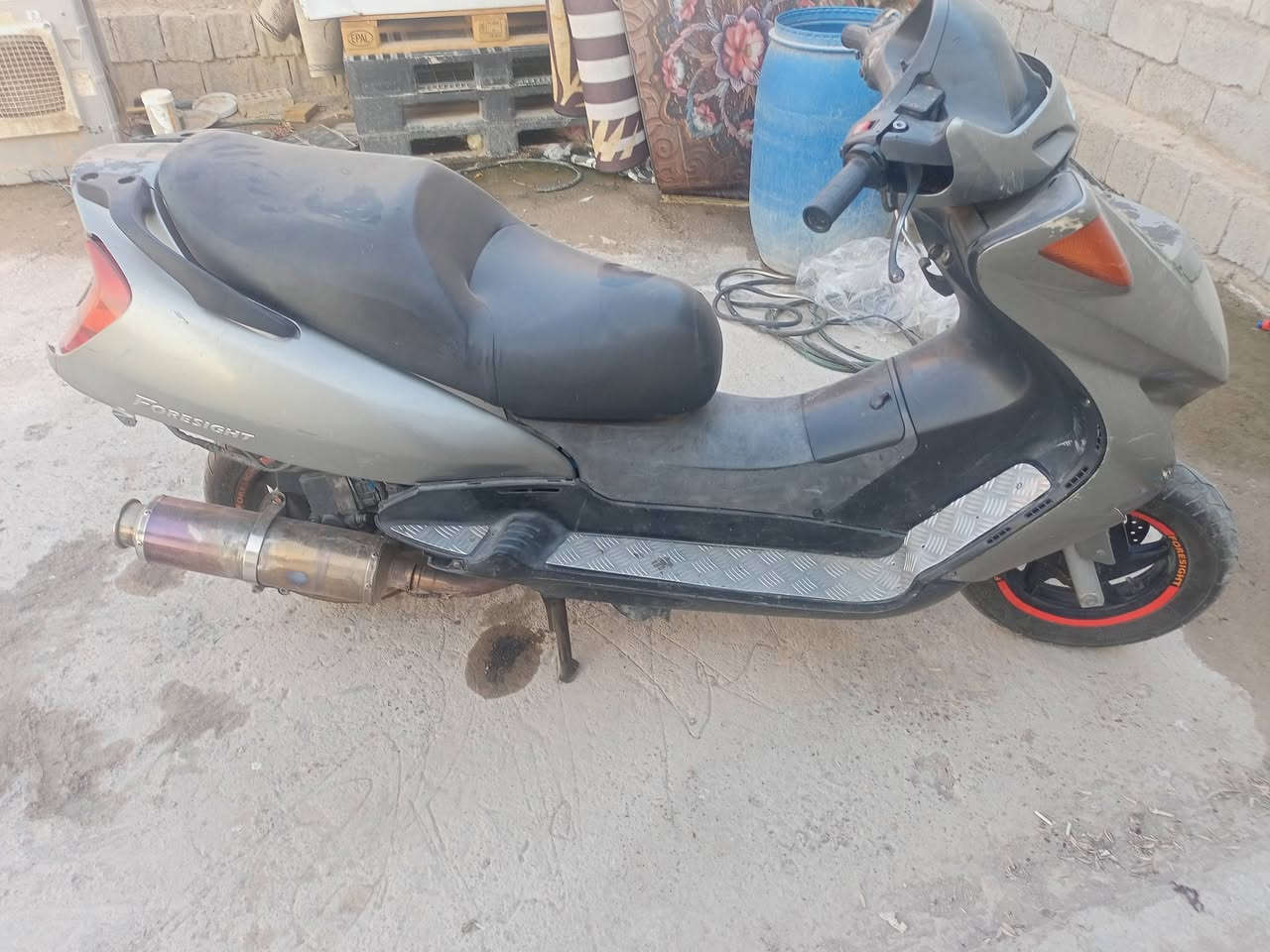 سلام عليكم دراجه لبيع سعر 150 كوم حديد درجه طافيه دير سالف بس ما تشتغل ابيع كوم حديد مكاني بغداد ابو شام رقم تلفون *********** قفل 150 تجي تحمل وتروح تريد تفصيخ ابيع عادي دراجه طفت بنزين وبعد ما شتغلت خاص موجود وساب موجود وبل خدمه
