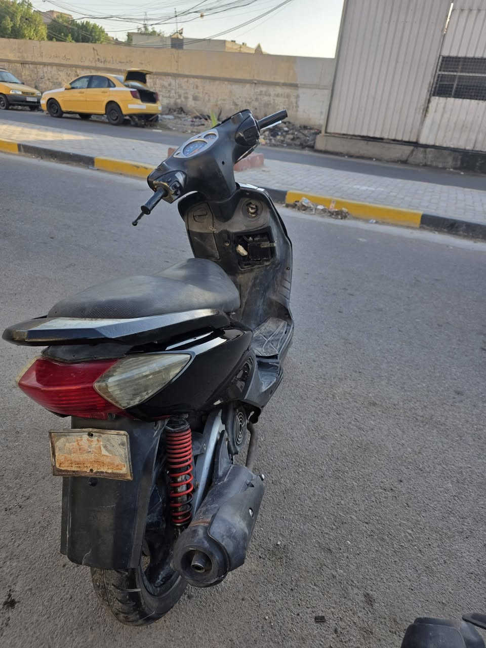سلام عليكم نثيه ١١٠
مكينه ناعمه ستان حساس كهربائيات كلهه شغاله 

سعر ٣٥٠ وبيهه مجال عنوان الشعب 

***********
