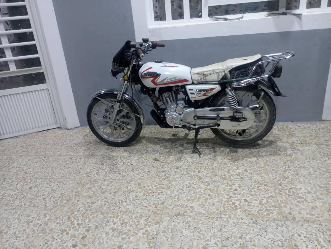 دراجه سفانه موديل 25خير من الله اشراي يتصل هاذه رقمي مكفوله كفاله عامه ***********متواجد خاص هاذه حسابي رضا الغريري
