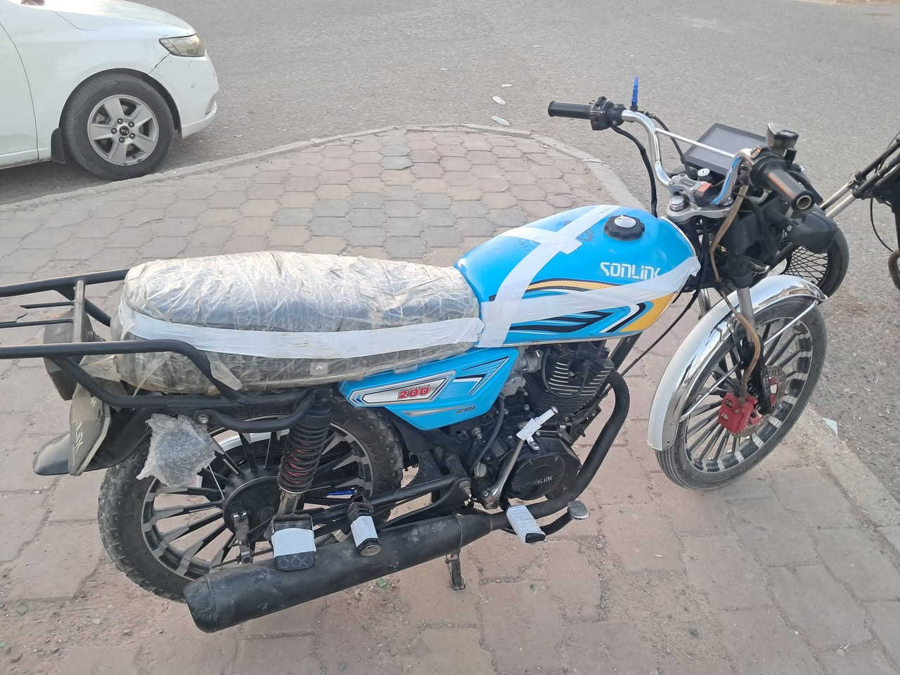 دراجه سونك
موديل 2025
محرك 200cc
أوراق بغداد
مكفوله كفاله عامه 
محرك أسود
مكاني ناحيه الدبوني 
الرقم 
***********
سعر خاص
