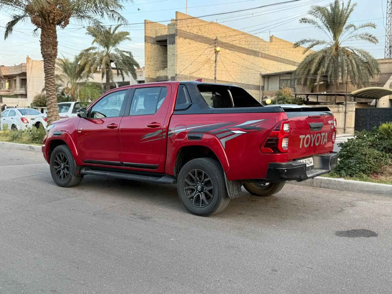 هايلوكس GR • ٢٠٢٣ • سعودي