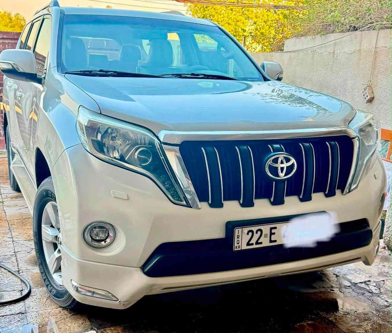 برادو TXL شركة ساز خليجي 2017 
رقم اربيل باسمي 
السيارة فول ستة سلندر 
السيارة مكفولة بيها شخط بالجاملغ الخلفي فقط 
ماشية 158 حقيقي 
السعر 33000دولار 
للاستفسار *********** -***********
