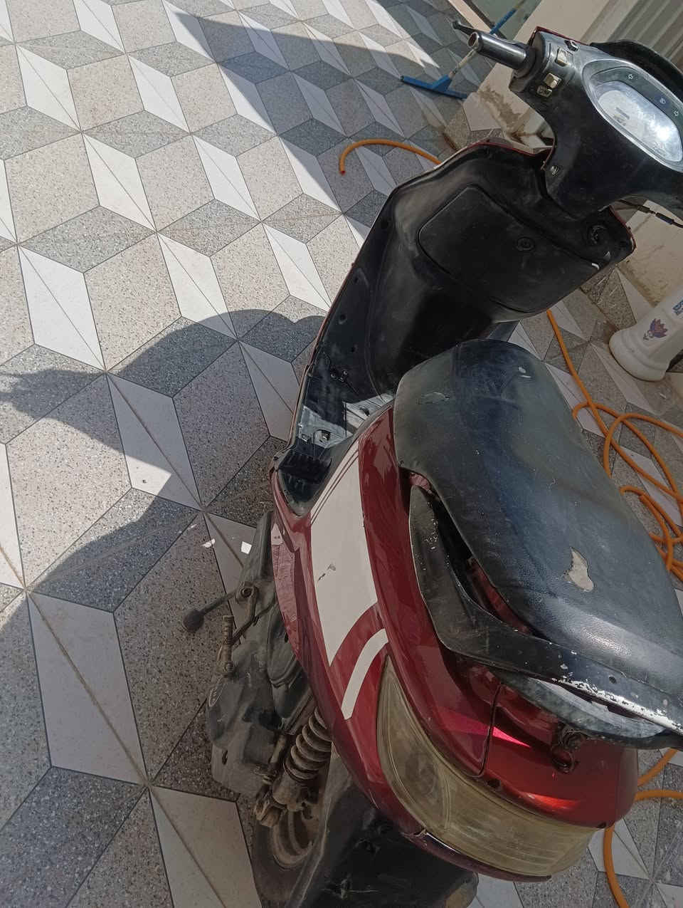 دراجه للبيع فحل دسك مرتبه شغاله سلف هندر كهربائيات
السعر 275

العنوان النجف شارع الصب 
***********
