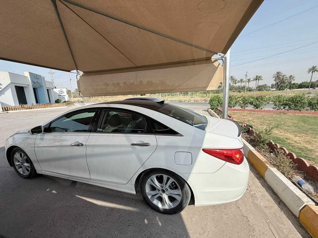 سوناتا موديل 12وارد امريكي محرك 2400سياره فول 1/1حادث ماجلغ وبنيد ومبدل نفس لون بيه شويه صبغ خلف المازده 
محرك كير تبريد تايرات كله جديد رقم بغداد سعر 82وبيه مجال شراي يتصل ويدلل مكاني بغداد شهداء البياع ***********
