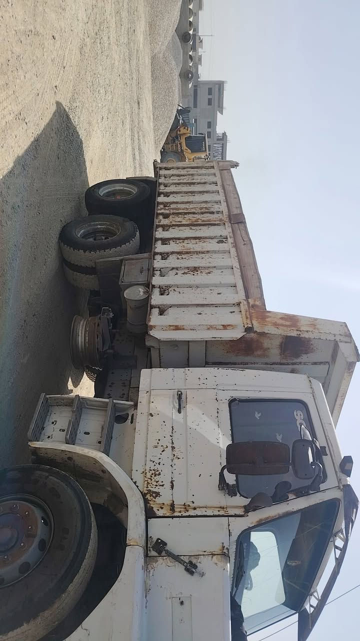 من رخصه الادمن
اعاده نشر بسبب الوعود الكاذبه اعادة نشر 
قلاب 112 اكسنات بومه ابو الفلتر رفاع جوبليس رقم كركوك ساقطه السنويه سايس ستين معمره جديد لاصرف ولا نفخ  زوجين تايرات جديد  بتريات جديد  تبريد ثلج السعر 120 و بيها مجال / ملاحظه ترهم معارض مع قلاب والفرق نقدا 
العنوان موصل الايسر ***********
