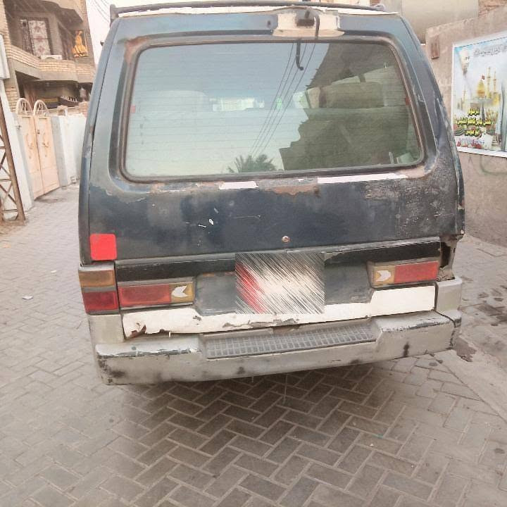 السلام عليكم كيا بستا 95 للبيع 
32 وبيها مجال 

***********
