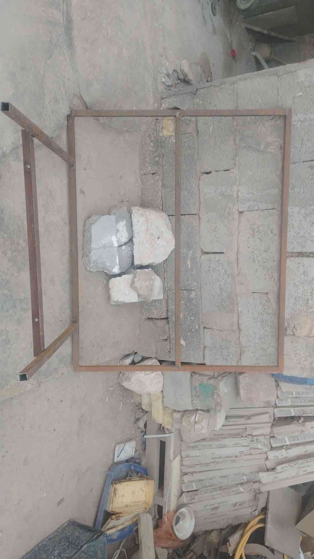سلام عليكم ريد ابيع غراظ البيع الشراي يخابرني مكاني نجف يم صيطره القايش يم مدرسه شمس الشموس *********** الكراسي ٢٢ وبيهن مجال ١٧ ميز مال سماعات محجر البيع سعرهن ١٥ نهايته ١٢ مرايه مستخدمه ١٠قفل جرس سفاره بك  سقيفه ٢٥ بيه مجال ١٨
