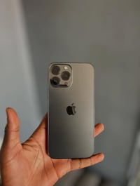 آيفون 13 برو ماكس • ٢٥٦ • بطارية ٨٢