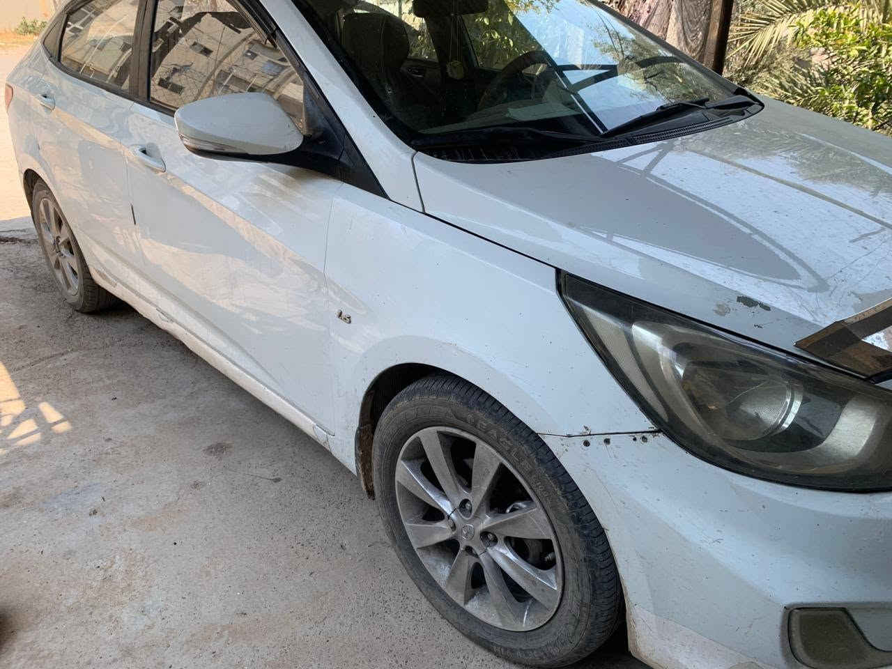 اكسنت ٢٠١١ • مكينة ١٦٠٠ • فتحة سقف