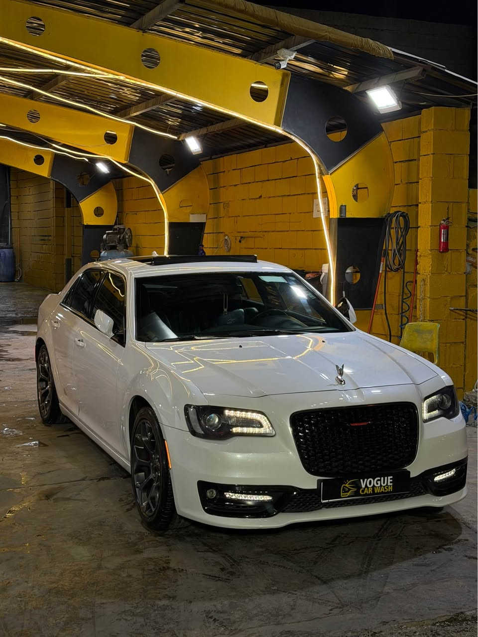 ‎ بِسْمِ ٱللَّهِ ٱلرَّحْمَٰنِ ٱلرَّحِيمِ
بۆفرۆشتن
‏Chrysler 300S 2015 
مواسەفات S
‏‎سەماعە بیتس 🔊
پانۆراما کوشن جلد کوشن هیتەر 
کامێرا و حاسە 
چوار تایەی تازەی لۆکی لە ژێرە 
رەقەم و سەنەوی تازەیە بە ناوی خۆمەوەیە 
یەک پەلە کارتی بچوکی هەیە 
سەیارەیەکی هەتا بڵێی جوان و تازە گێر و مەکینە هەموو گیانی لە دەعامی پێشەوە تا دواوە بە شەرت بەسمە و شەخال دوو بەسمەی بیلادی لەگەڵە
100هەزار مایلی حەقیقی ڕۆشتوەو بە شەرت
 سەیارەکە ڕەقەم سلێمانیە
نمونە  لەجوانی ماڵی دۆستە
تکایە ئەگەر مشەری تەلەفون مەکە
ژ/م /*********** السليمانية, العراق
