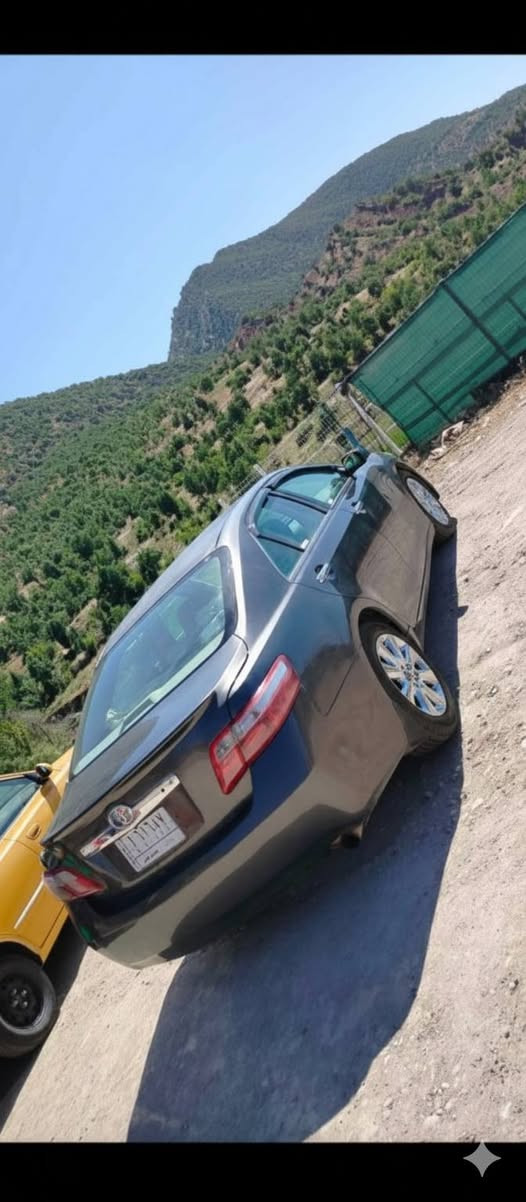 للبيع كامري 2009 امريكي 4 سلندر مكينه 2400 مصبوغة حزام اثر جراد حادثهة جنطة وجاملغ خلف السائق كاملة ومكفولة كير مكينة وصدر جديد السعر 85  او مراوس حسب القناعة بس الفرق اقساط اذا سيارة اغلى رقم بغداد مشروع وطني بأسمي العنوان بغداد / ***********
