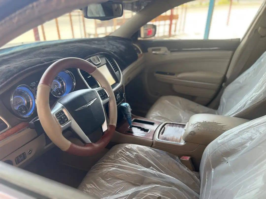 كرايسلر C300 فول مواصفات موديل 11 بيها قطع ابيع حزام بسمي رقم بغداد شراي يتصل ويدلل
*********** مكاني كربلاء
