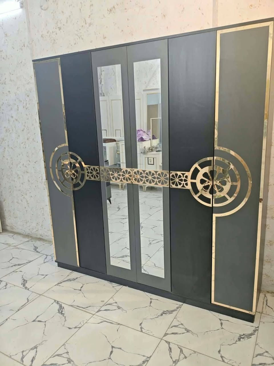 غرفة • ابواب • شد ونقل