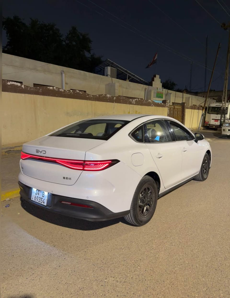 شلونهم الشباب

BYD seal 5

2025 

السياره مال اقساط مطلوبه المصرف 
وليس كمبياله او صك

مقترض وكفيل بيت واحد اب وابنه  

رقم بصره وراعيها ب البصره
 

كفاله عامه 

***********

البصره ابو الخصيب Singapore
