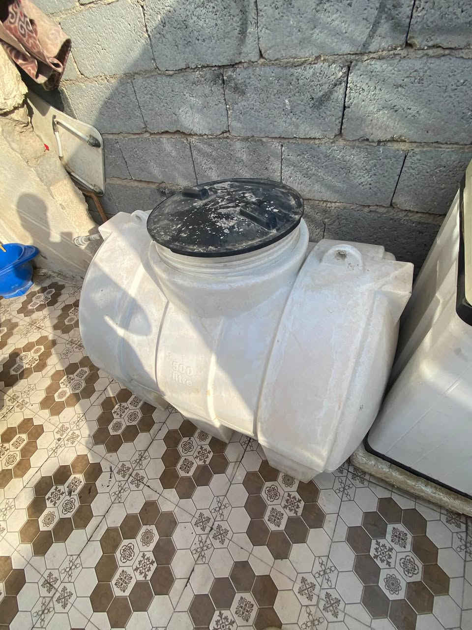 للبيع
