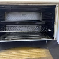 اغراض متنوعة • واتساب • للبيع