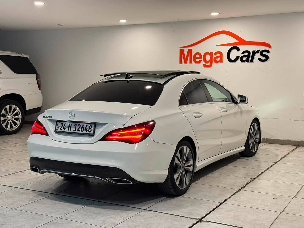 مارسيدس CLA 250
فول مواصفات موديل 2019
ماشي 68 mi 
الضرر بوند بدون دواخل بدون ارباك
***********
***********
