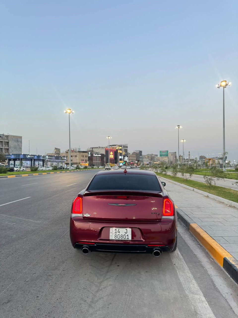 اوباما 2022 محرك 8 سلندر 300S
اوباما 300S موديل 2022 للبيع

السلام عليكم

للبيع او مراوس حسب الرغبه

اوباما 300S

موديل : 2022 اصل

8 سلندر 5.7

وارد امريكي تقرير (نسبة غرق ) + بارد بسيط السيارة جديدة بمعنى الكلمة

ألون كرزي ، بالسنوية (احمر غير محدد)

فول مواصفات عدة الرادار

رقم بصرة مميز 80801 بأسمي تحويل ثاني يوم عليها

كزوز

دبات سود + بوابات

مكان السيارة : البصرة

للاستفسار : ***********
