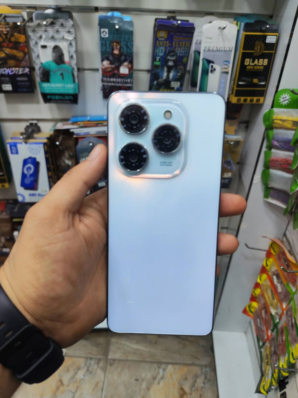 هونر X8 • تكنو سبارك ١٠ برو • مبدل شاشه