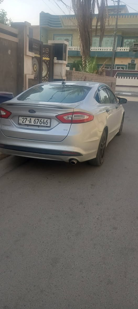 فورد فيوجن ٢٠١٦ .. ب ٨٦ ورقة 
محرك ٢٥٠٠ تنفس طبيعي 
سيارة جاهزة ترايك كل العراق ( لا حماوة ولا صرف بانزين مع التبريد ) 
باسمي تحويل مباشر 
مكاني الغزالية ***********
