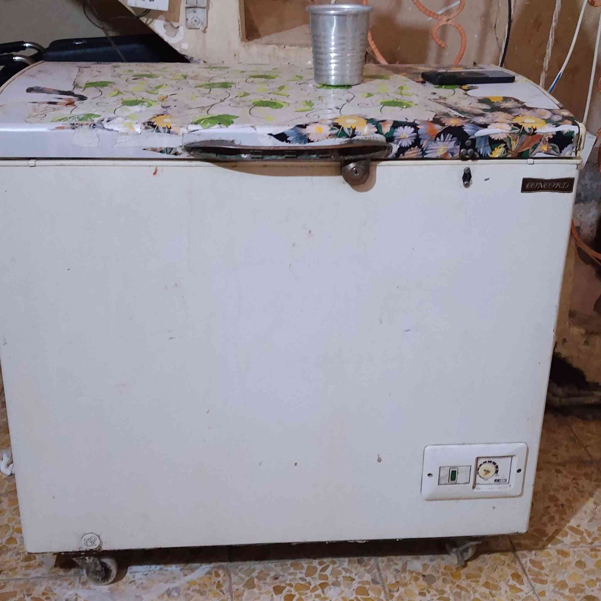 ٤ مبردات • مكنسة كهربائية • بلازما