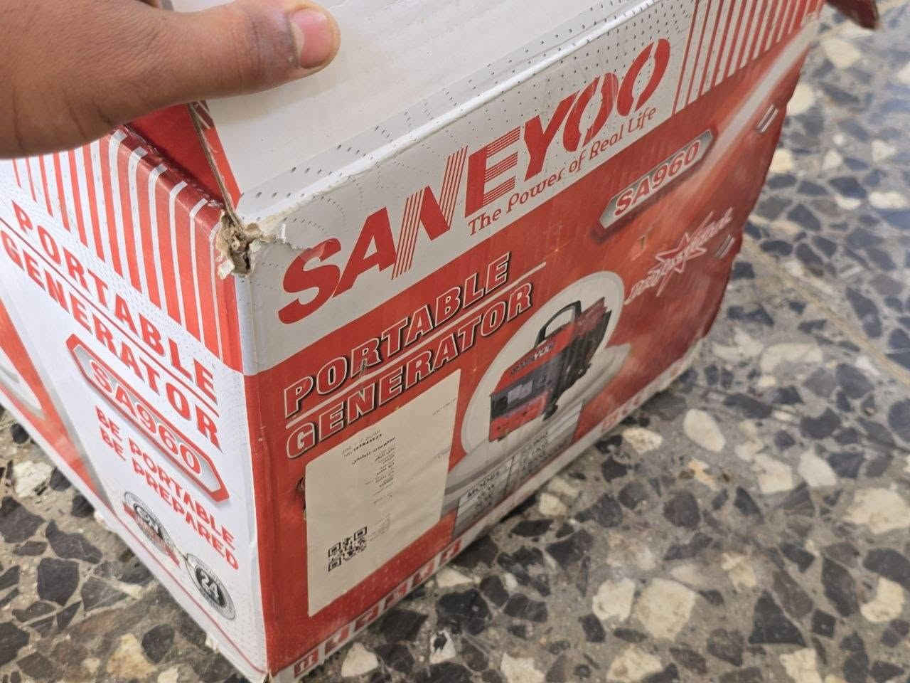 مولده من شركه  SANEYOO
جديده مستخدم قليل نظافته 100% 
تطيك خمسه امبير حقيقي 
وكل غراضه وياه 
السعر 100 
 الاستفسار عله هاذه الرقم 
***********
