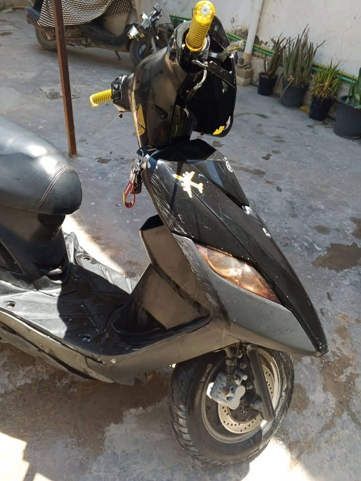 ثعلب للبيع نضيفه 550 وبيها مجال
***********

