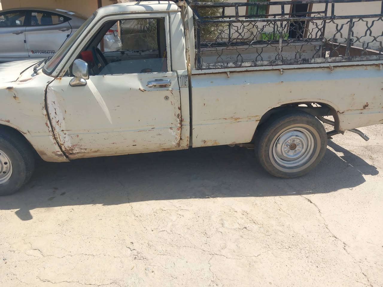 السلام عليكم بكم اثمانين كير محرك شرط تايرات جدد الاستفسار عله صاحب السياره رجاءن لحديراسني هاذه رقم صاحبه ***********@ اسيا ***********
